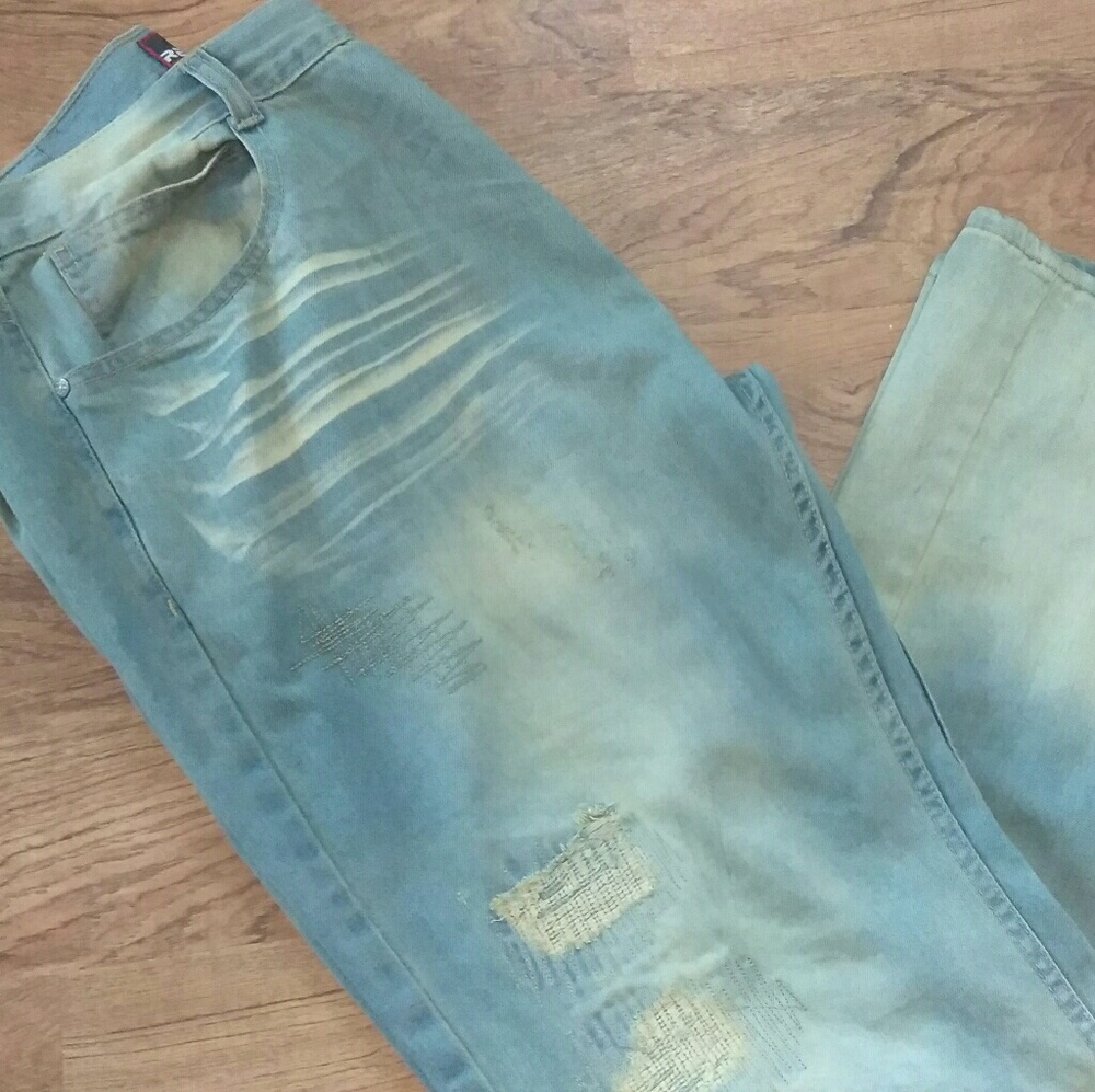 Jeans
